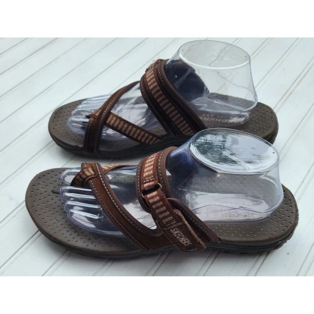 Skechers Reggae Brown Strappy Toe Loop Sandals Womens Size 9 Hiking Slides
